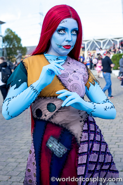 Sally from The Nightmare Before Christmas cosplay