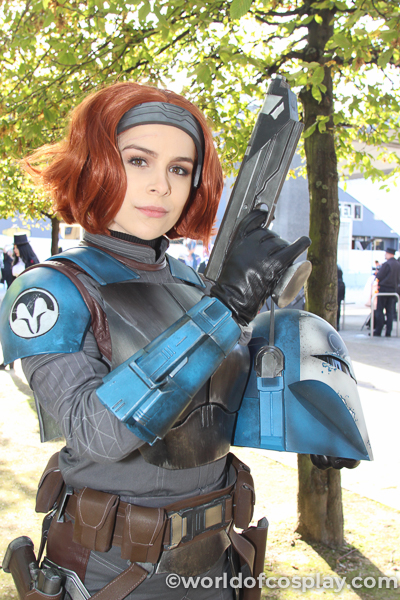 @ kryzecosplay's Mando blasters