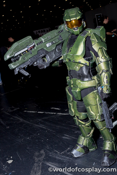 Petty Officer John-117 says "Halo!".Master Chief