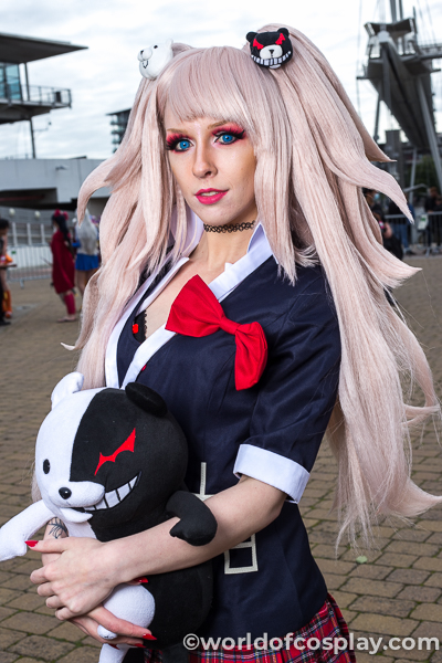 Junko Enoshima Danganronpa cosplay