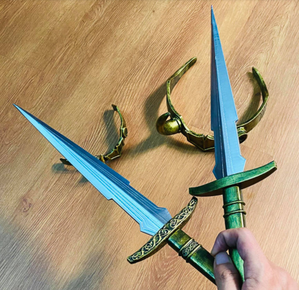 3D-printed Loki daggers for cosplay
