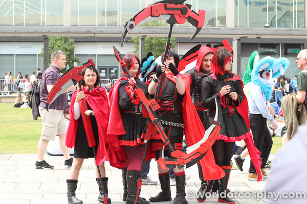 Group cosplay at London Comic Con