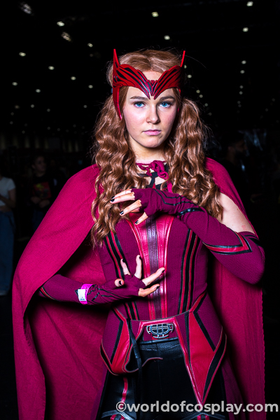 @alexbraybrooke looks bewitching as Wanda at MCM London Comic Con October 2021.